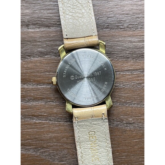 Pair Of Vintage 1987 Guess Watches Genuine Leather Needs Batteries main image 9